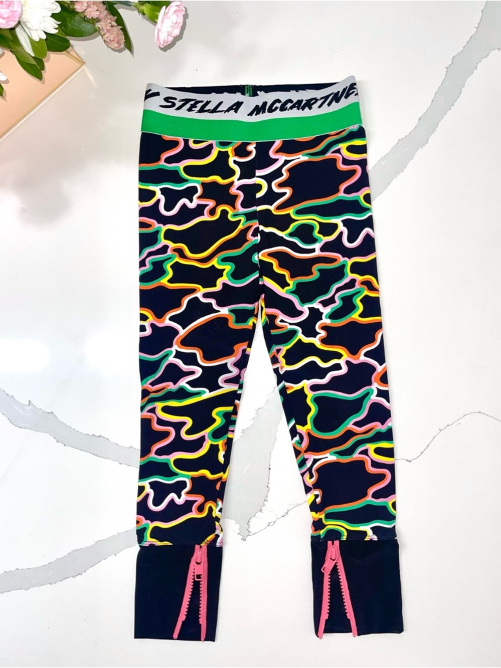 Stella McCartney Kids Neon Cloud-Print Leggings in Black with Multicolor Accents